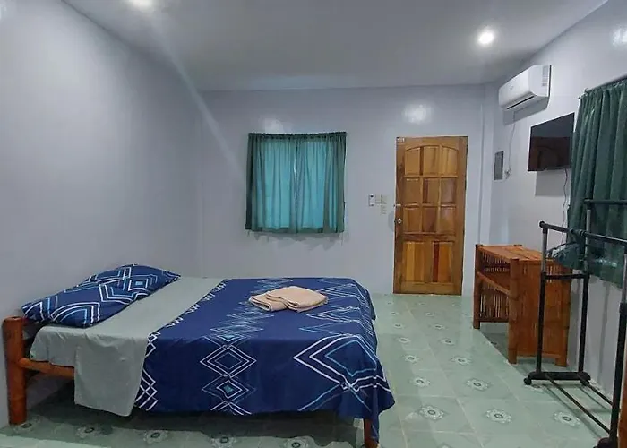 Genna's Tourist Santa Fe (Cebu)