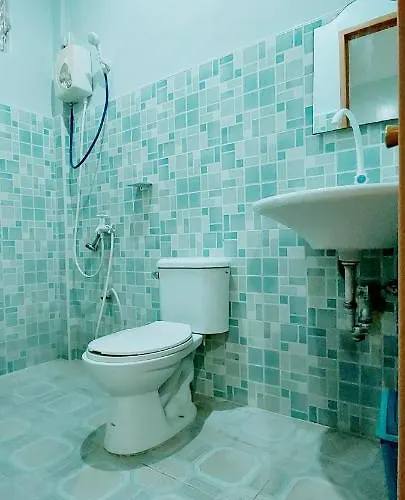 Guest house Genna's Tourist Santa Fe (Cebu)