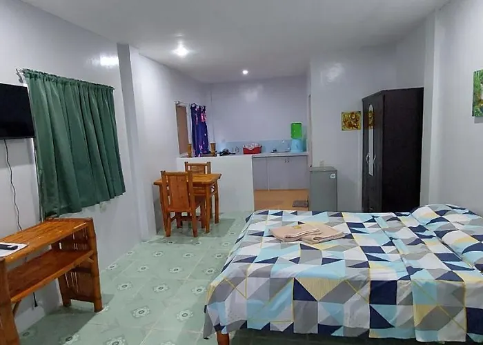 Genna's Tourist Guest house Santa Fe (Cebu)